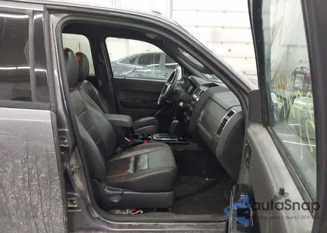 2011 Ford Escape Limited z USA, uszkodzony, nr VIN 1FMCU9E71BKB61116